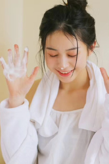 《玉蒲团2之艳乳欲仙欲》